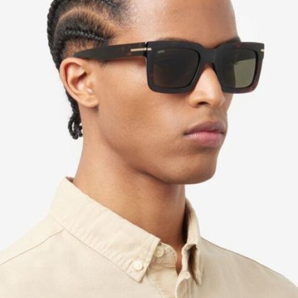 Hugo BOSS 1501/S 0807 7Y Square Sunglasses - Black/Grey with Gold Logo - Picture 8 of 11